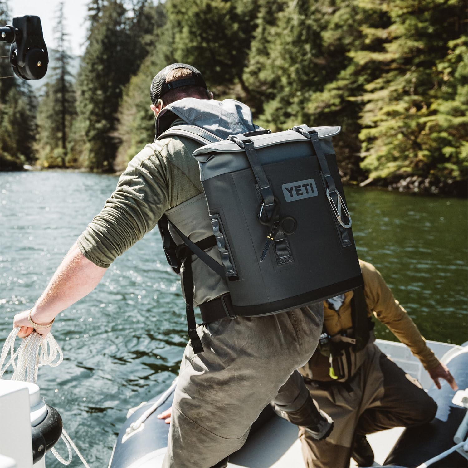 YETI Hopper M Series Rucksack-Weichkühler mit MagShield-Zugang
