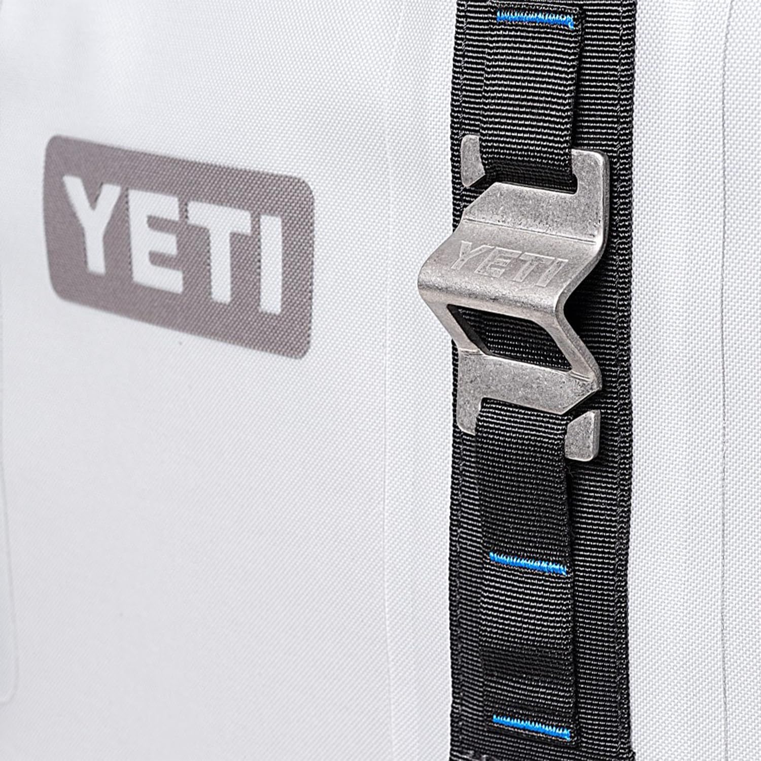 YETI Molle Flaschenöffner (für YETI Hitchpoint Grid)